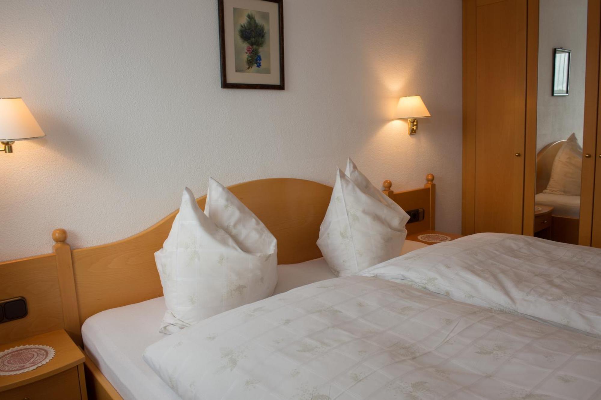سيفيلد ان تيرول Kreuzhof Seefeld الغرفة الصورة